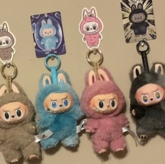 Authentic Secret ID Labubu - Picture 10 of 12